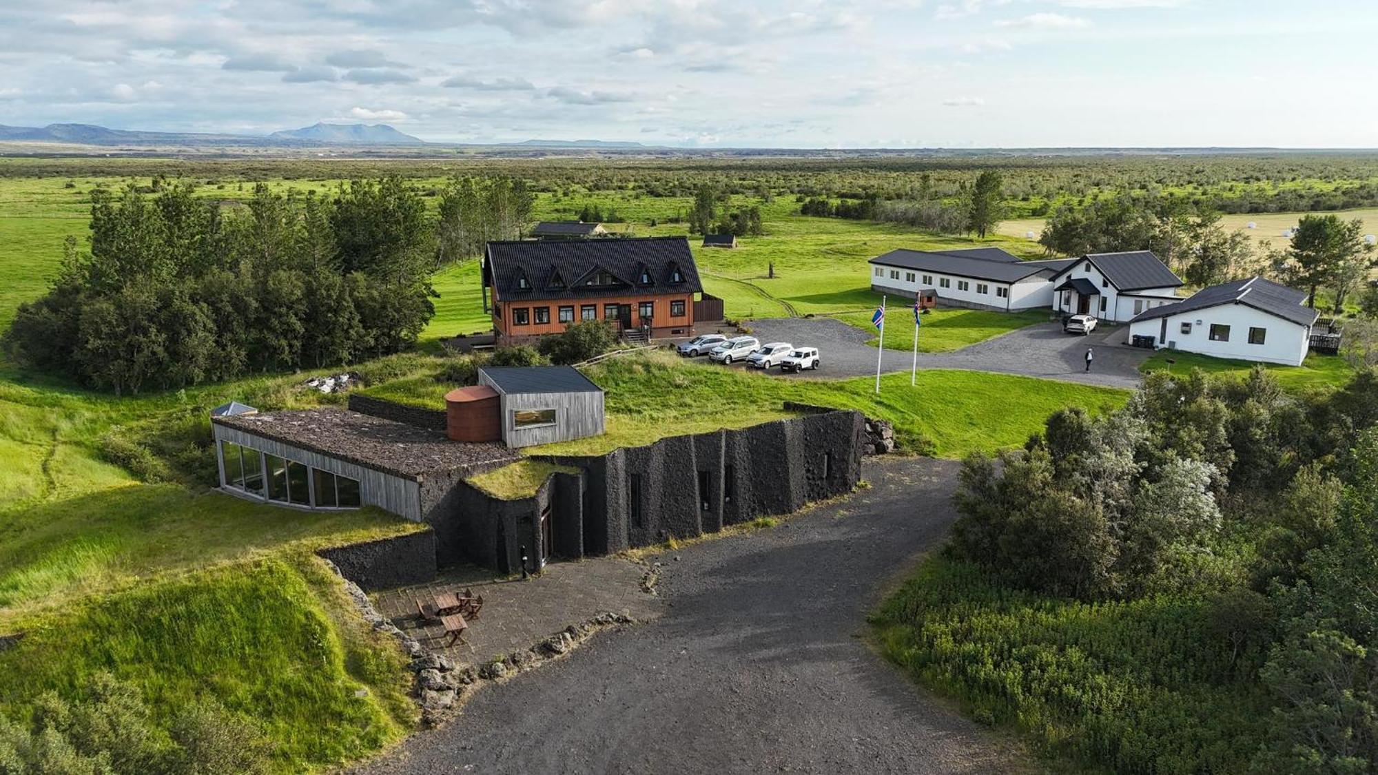 Hotel Leirubakki Exterior photo